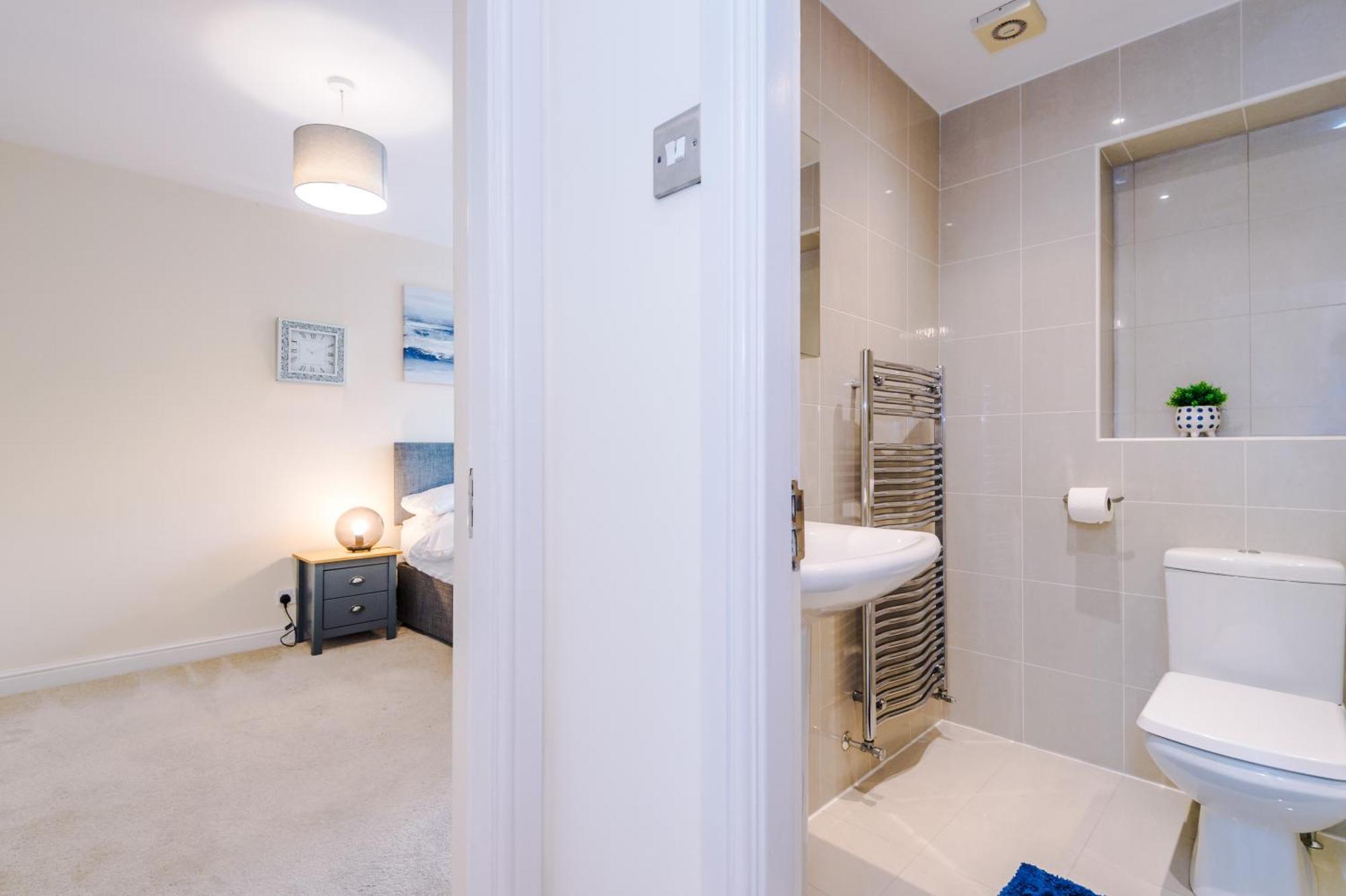 The Green- Beautiful & Spacious 5 Bed Detached In Worsley, Manchester Экстерьер фото